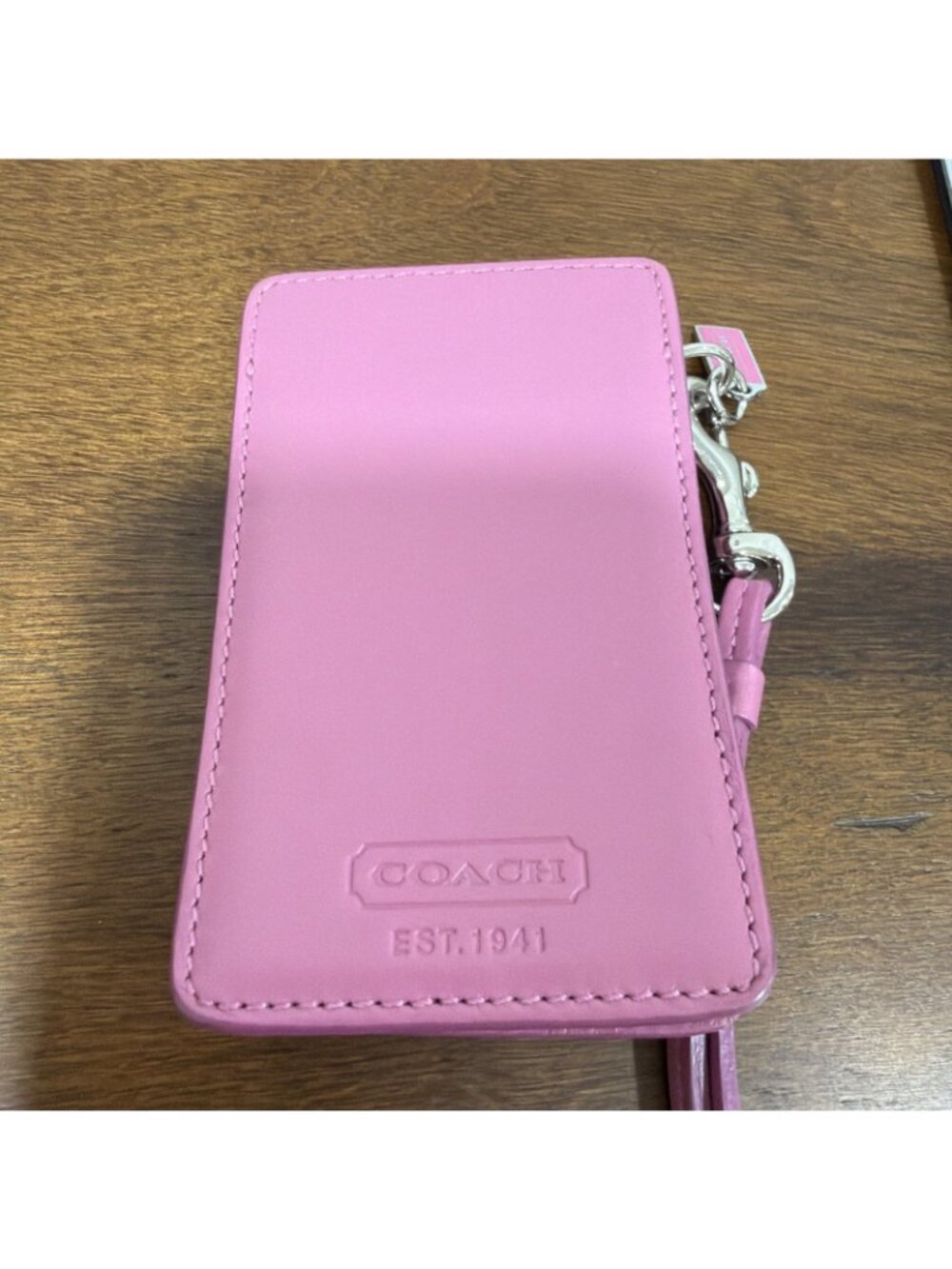 Coach iPod Nano Classic Leather Case Color Pink & Silver EUC - Picture 3 of 3